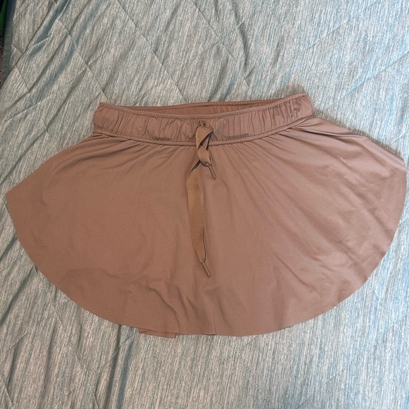 Free People Movement On Point Skort - SMALL - Picture 3 of 7